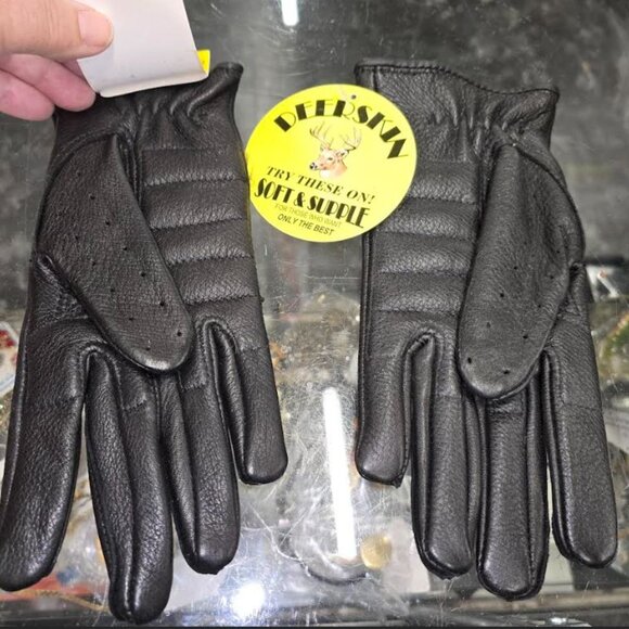 NWT Women's Napa Glove Co. Deerskin Black Cool Breeze Mini-Holes Size Small - Picture 1 of 3
